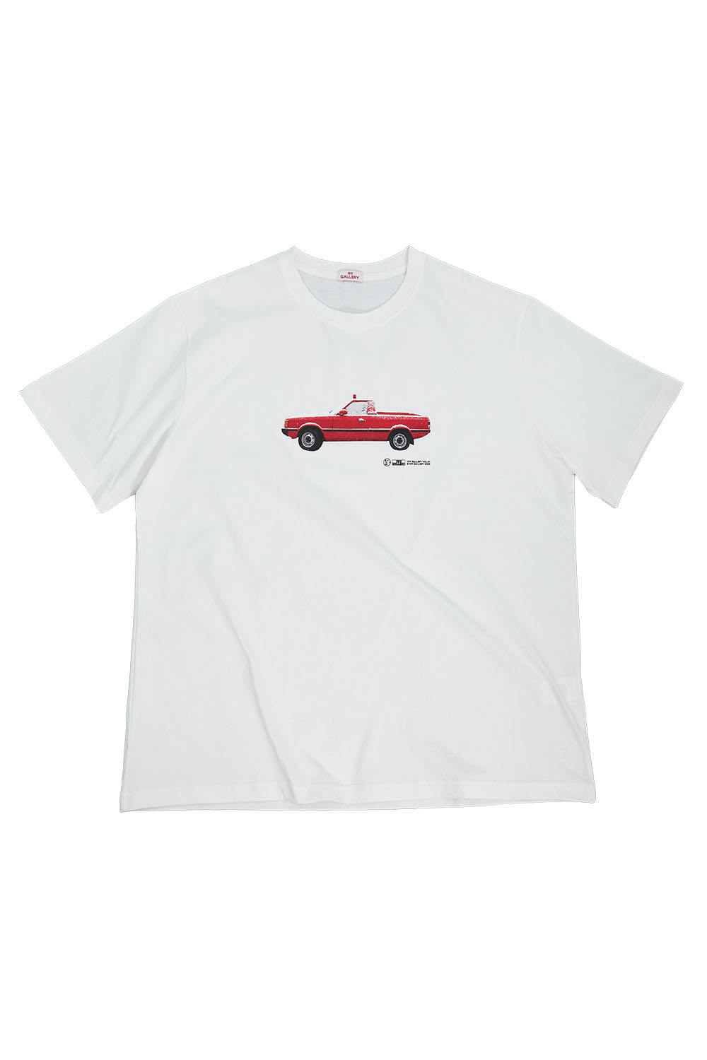 Gallery Red Car T-shirt - White