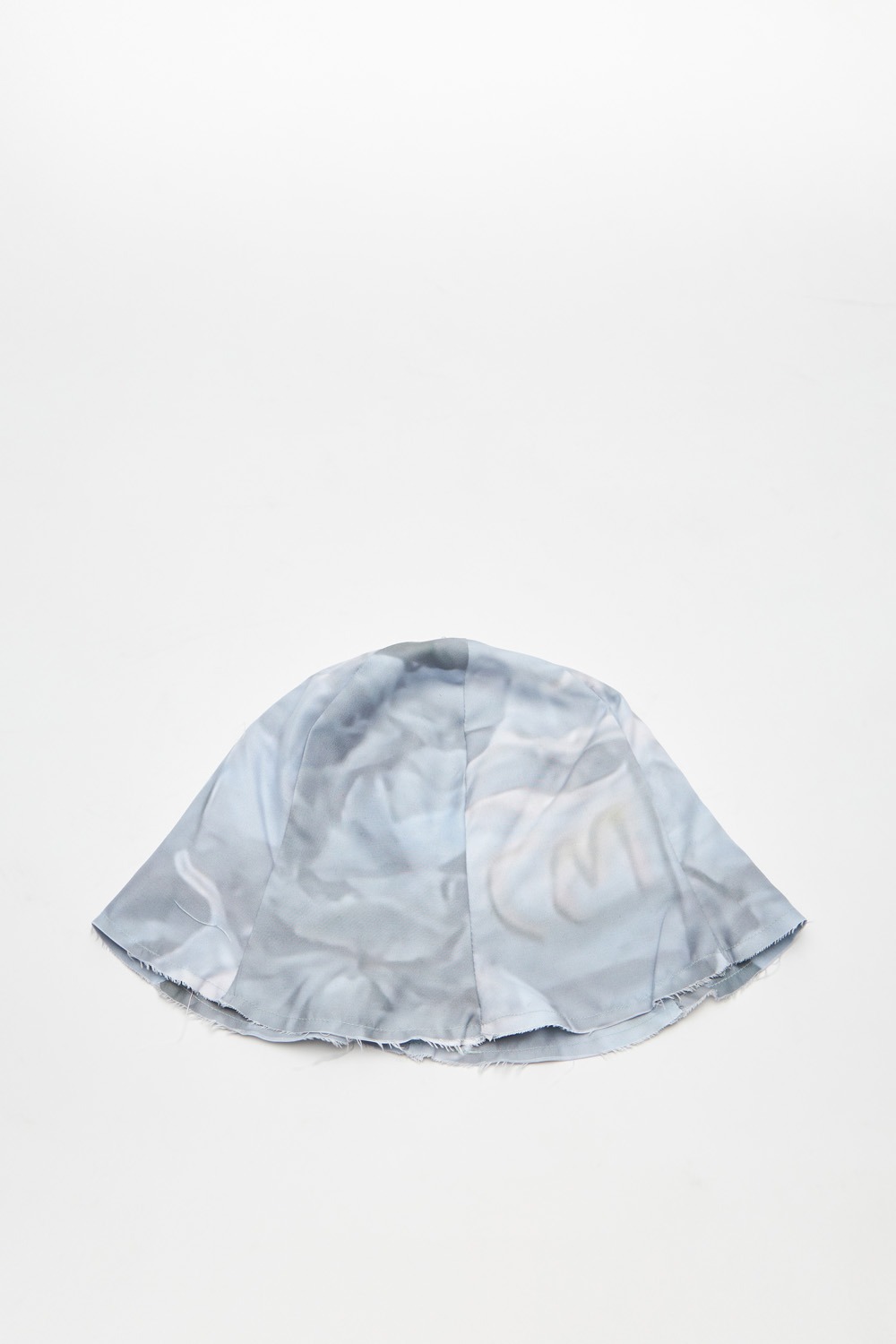 &#039;White Bags&#039; Bucket Hat_White