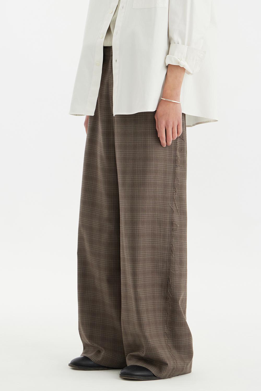Triple Stitch Wide Trousers - Brown Check