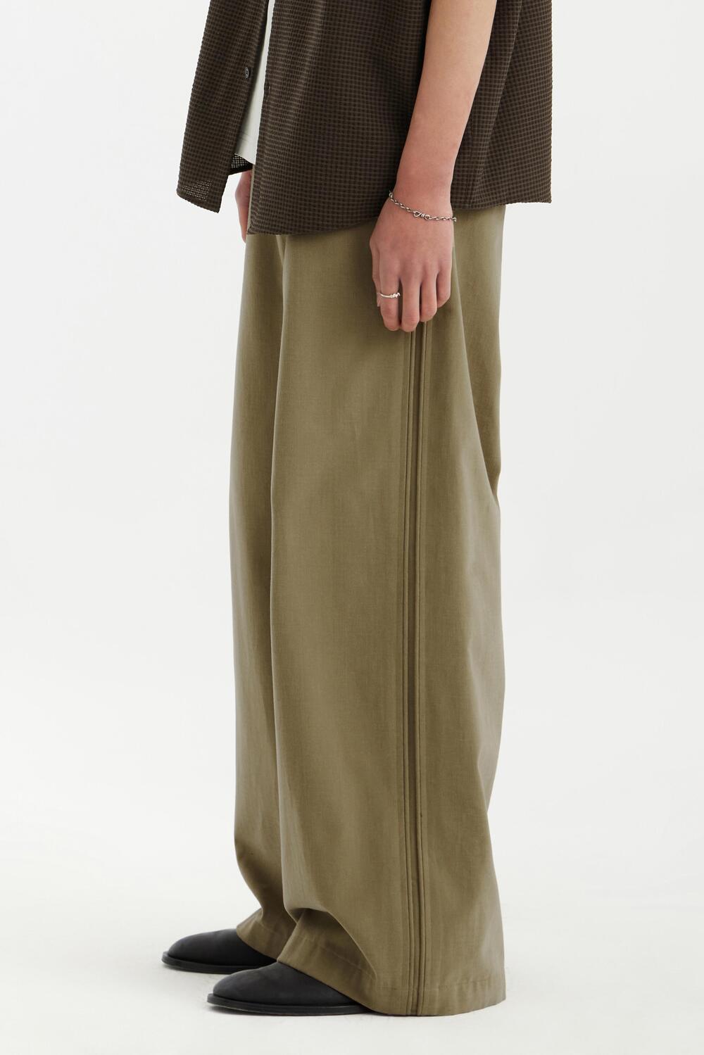 Double Trimming Wide Pants - Beige