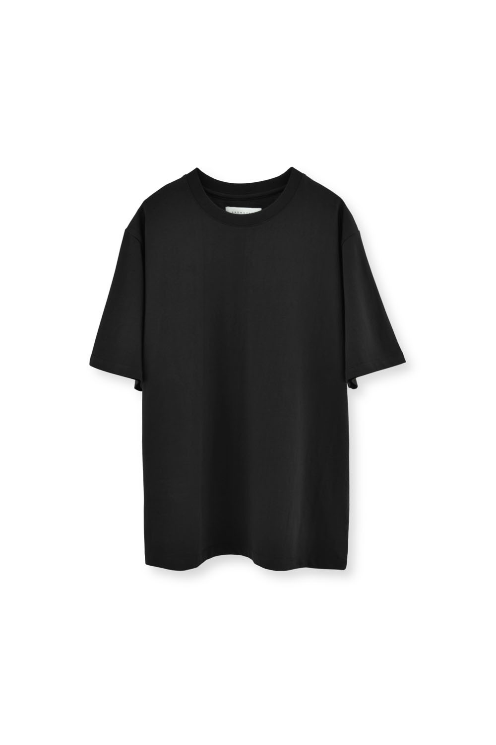 Essential T-Shirt-Black