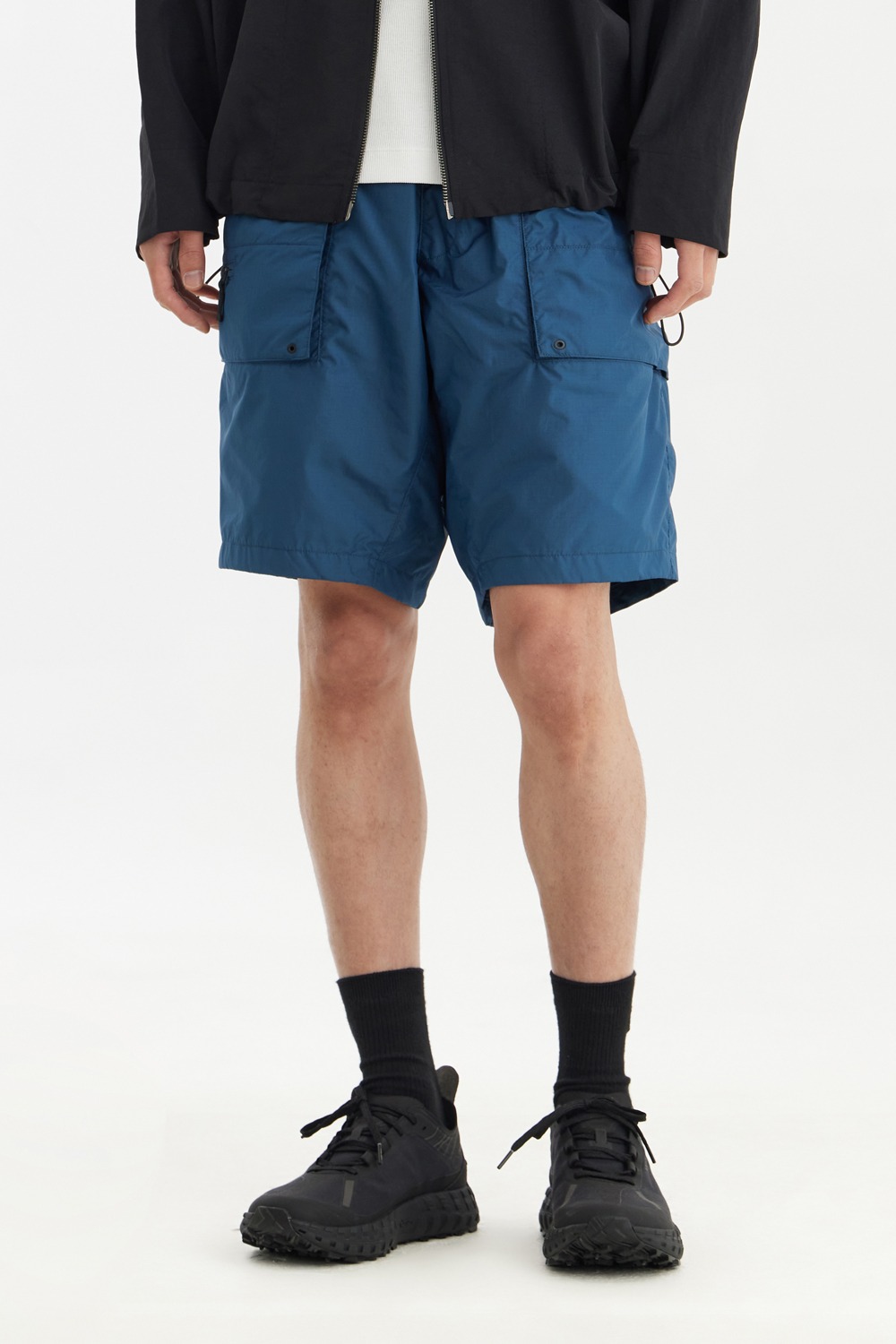 Rip-stop Light Cargo Shorts-Navy Blue