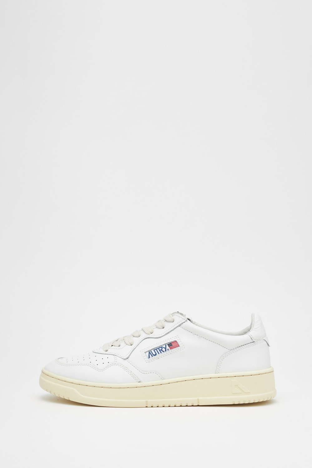 Medalist Sneakers (Leat/Leat)_White