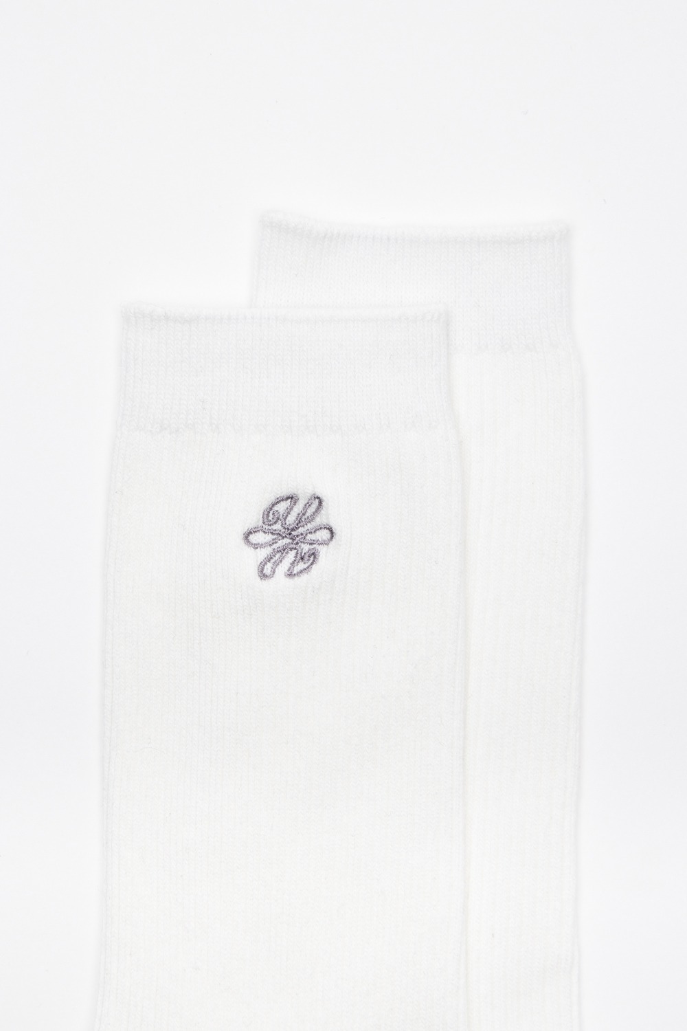 Essential Socks (Long)-White