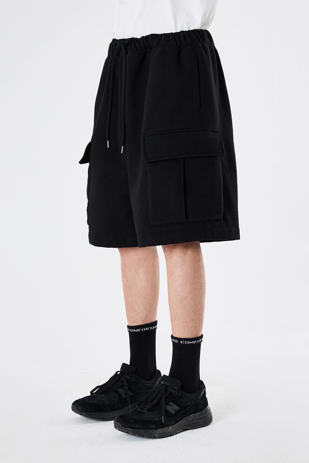 Over Mil Sweat Shorts-Black