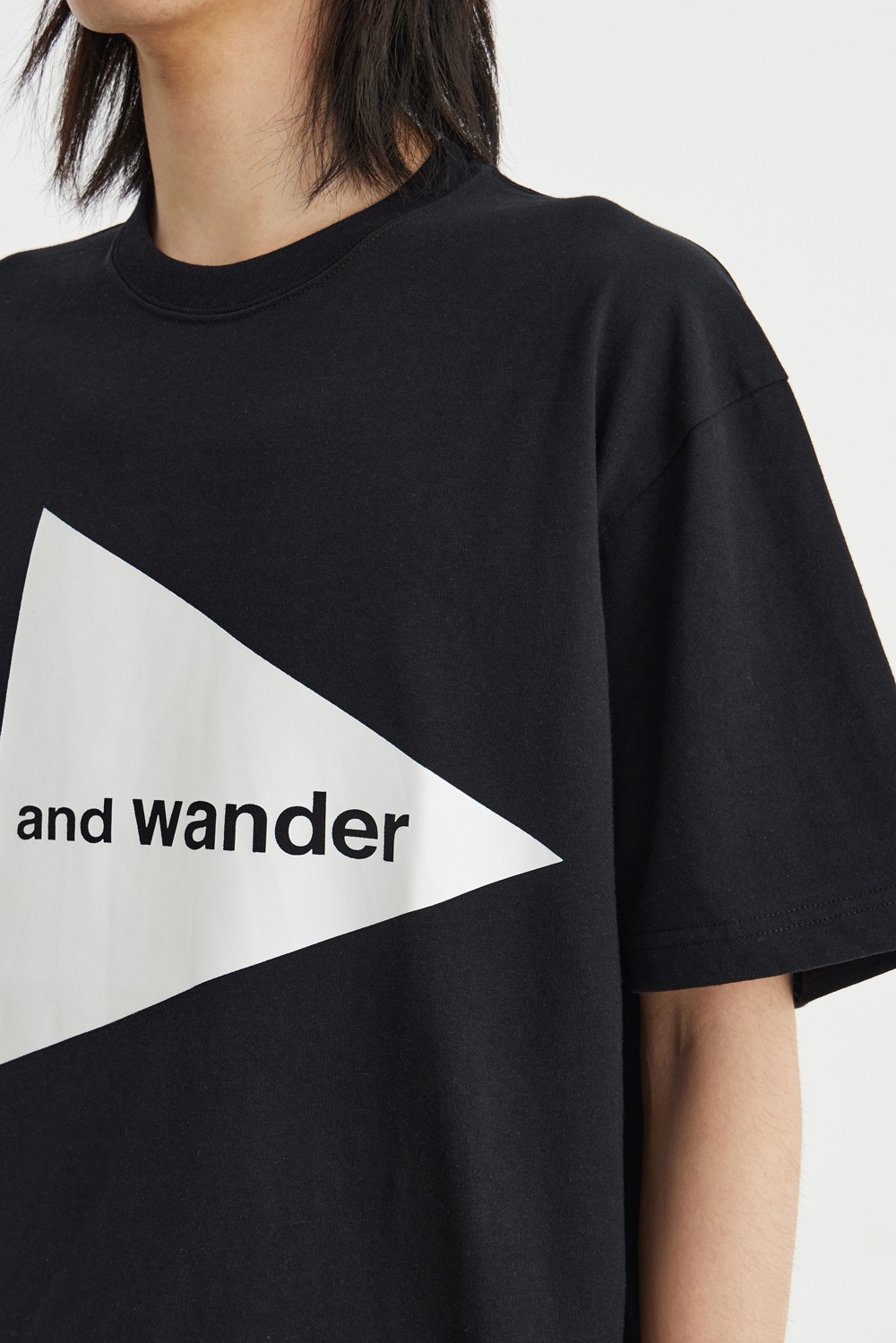 And Wander Big Logo T-Black
